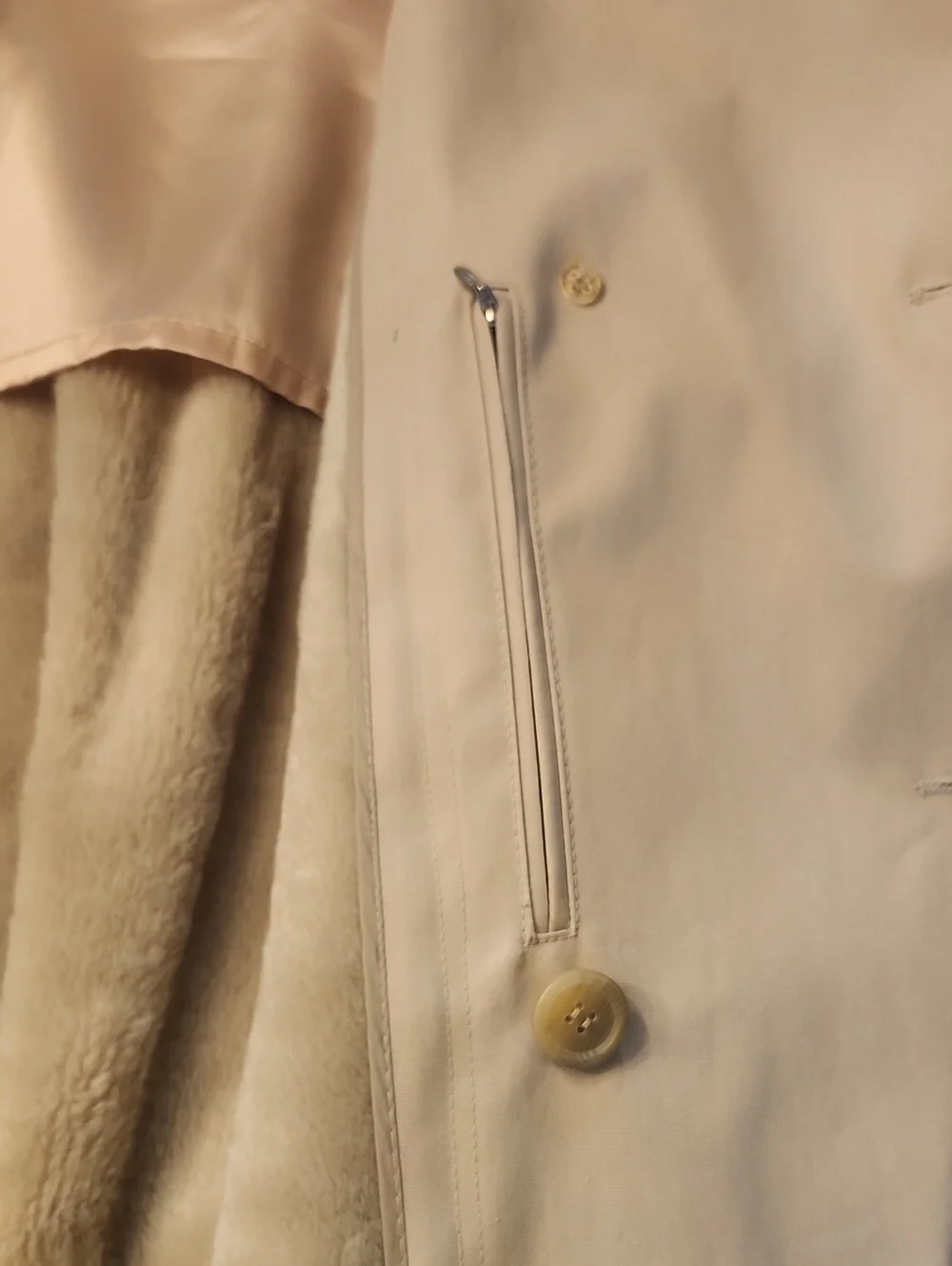 Vintage Misty Harbor Classic Men's Beige Double-Breasted Trench Coat Size 40